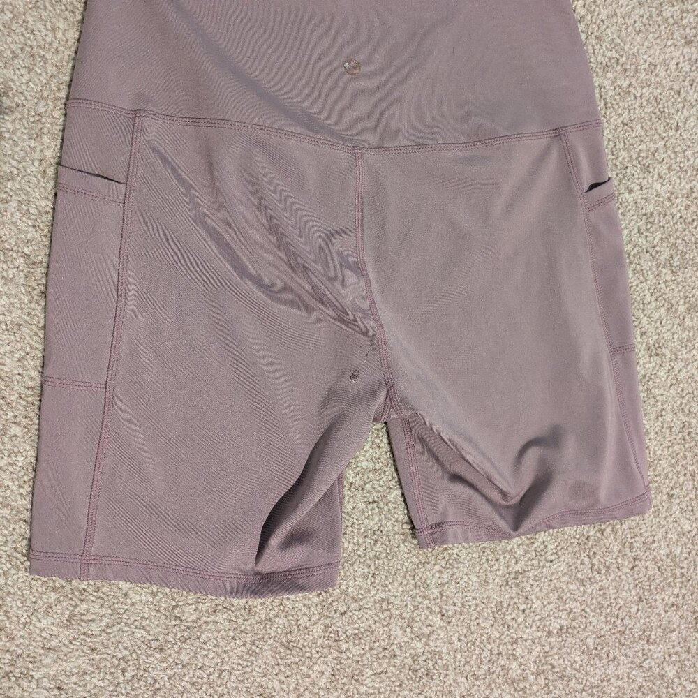 Running shorts